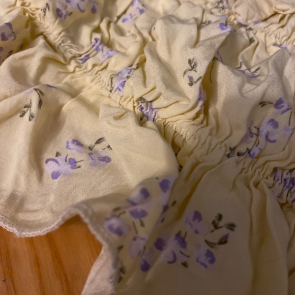 Yellow off shoulder top - Picture 2 of 3